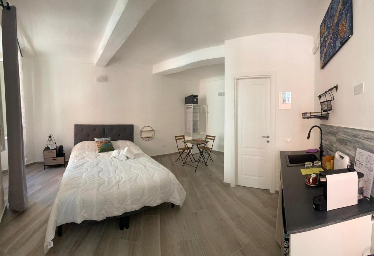 Luvegu Sciuiu Apartment Vernazza Esterno foto