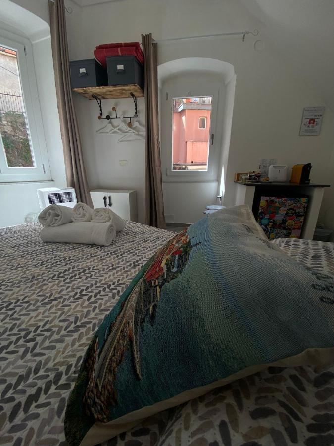 Luvegu Sciuiu Apartment Vernazza Esterno foto