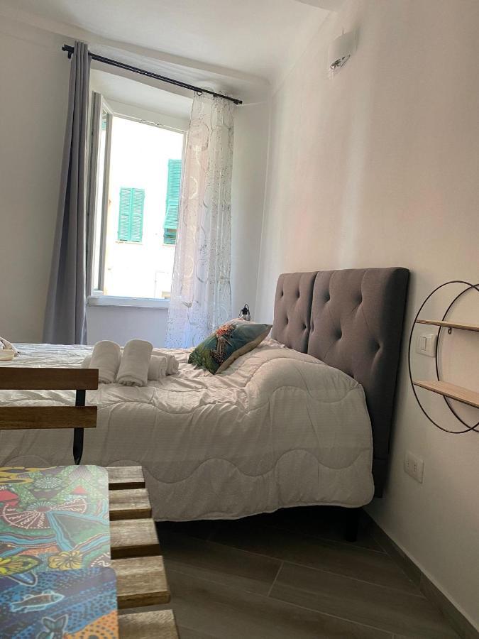 Luvegu Sciuiu Apartment Vernazza Esterno foto